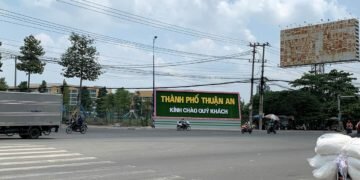 Bảng chào thành phố Thuận An