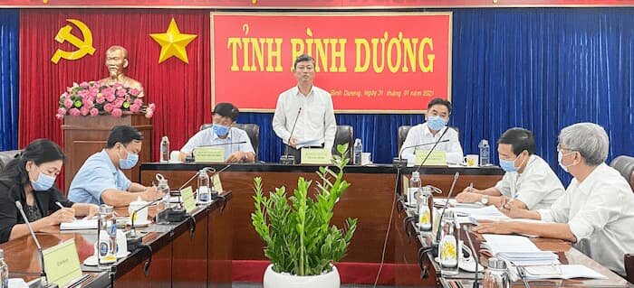 Ông Võ Văn Minh chỉ đạo cuộc họp